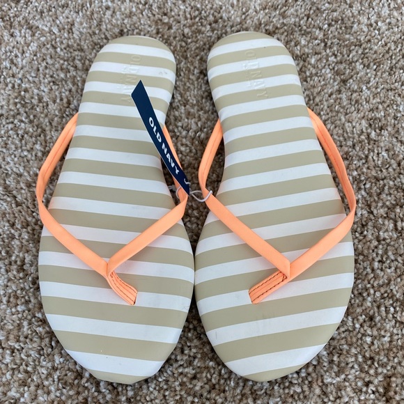 OLD NAVY - Soft Neon Sandals - 8 - Picture 3 of 5
